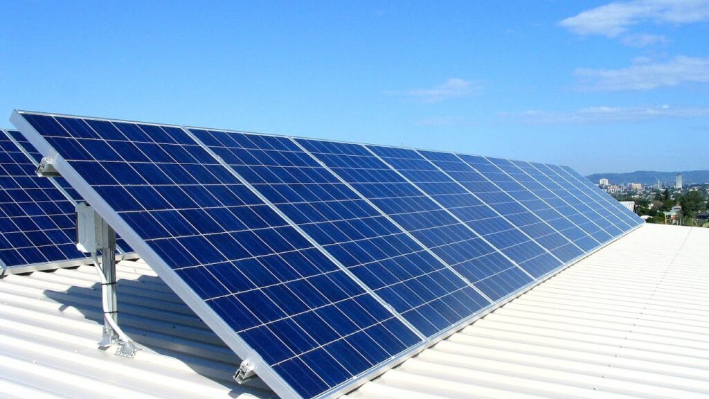 Solar energy solutions for large commercial buildings