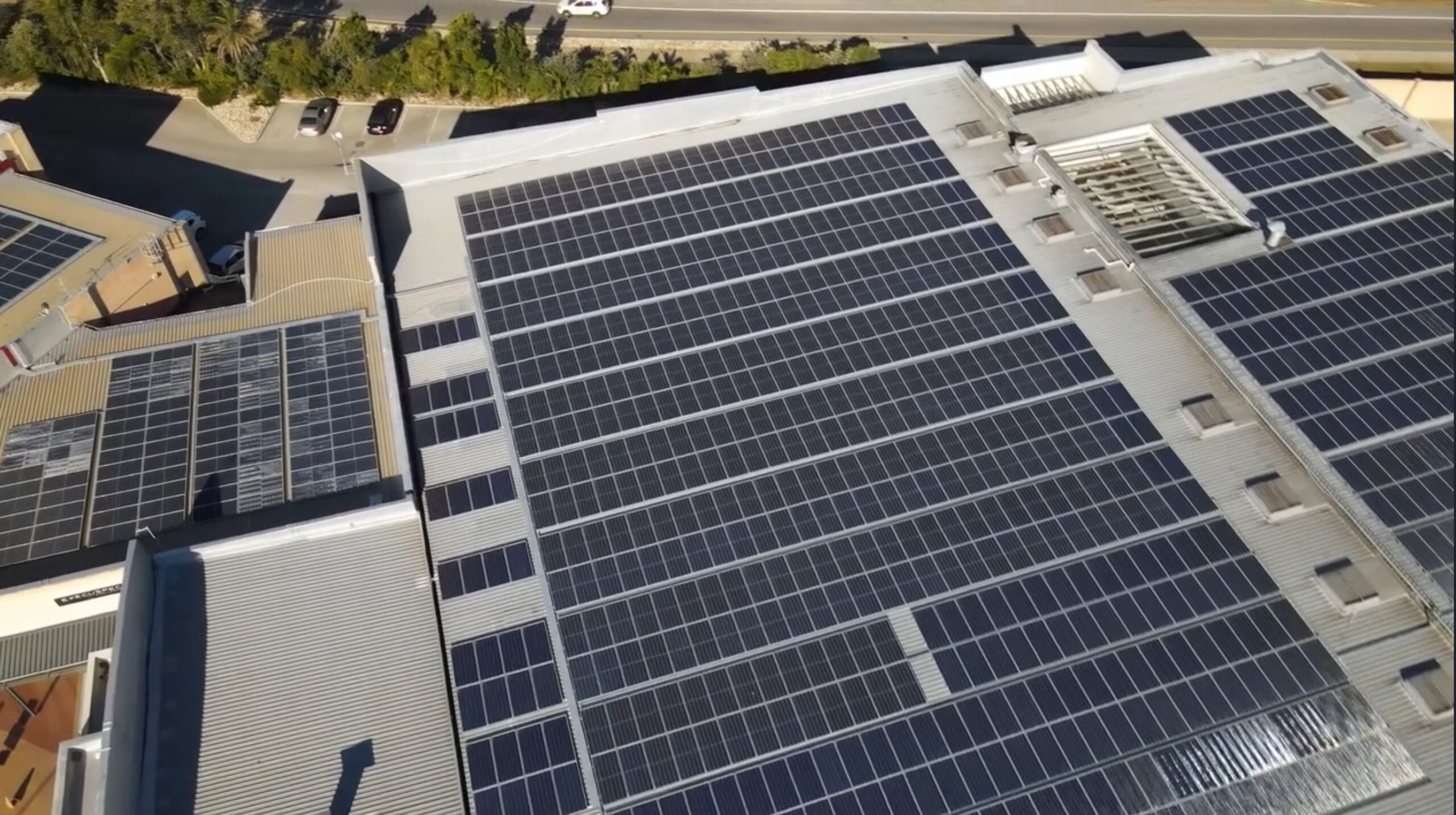 Solar Power for Commercial Buildings
