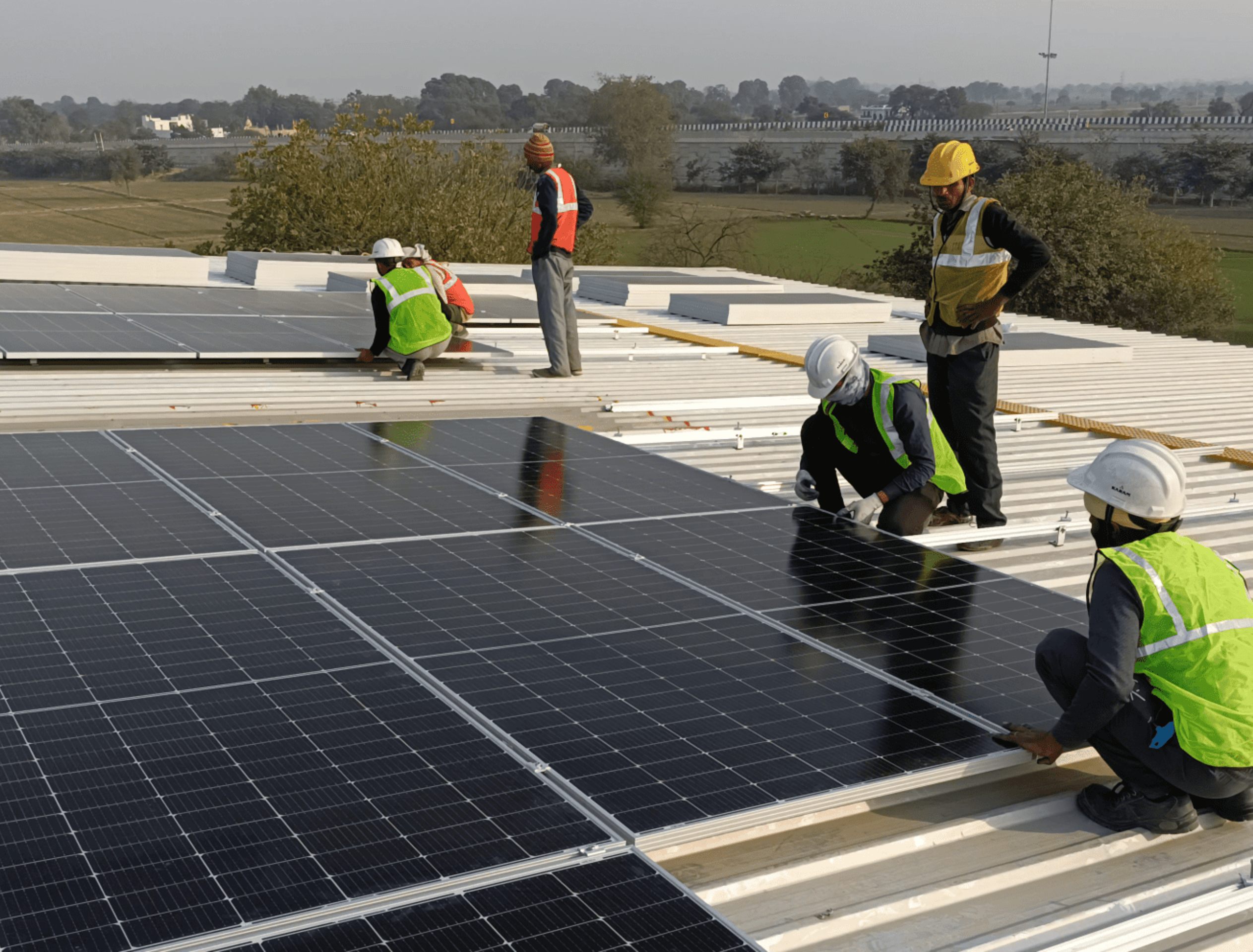 solar panel dealers in gurgaon